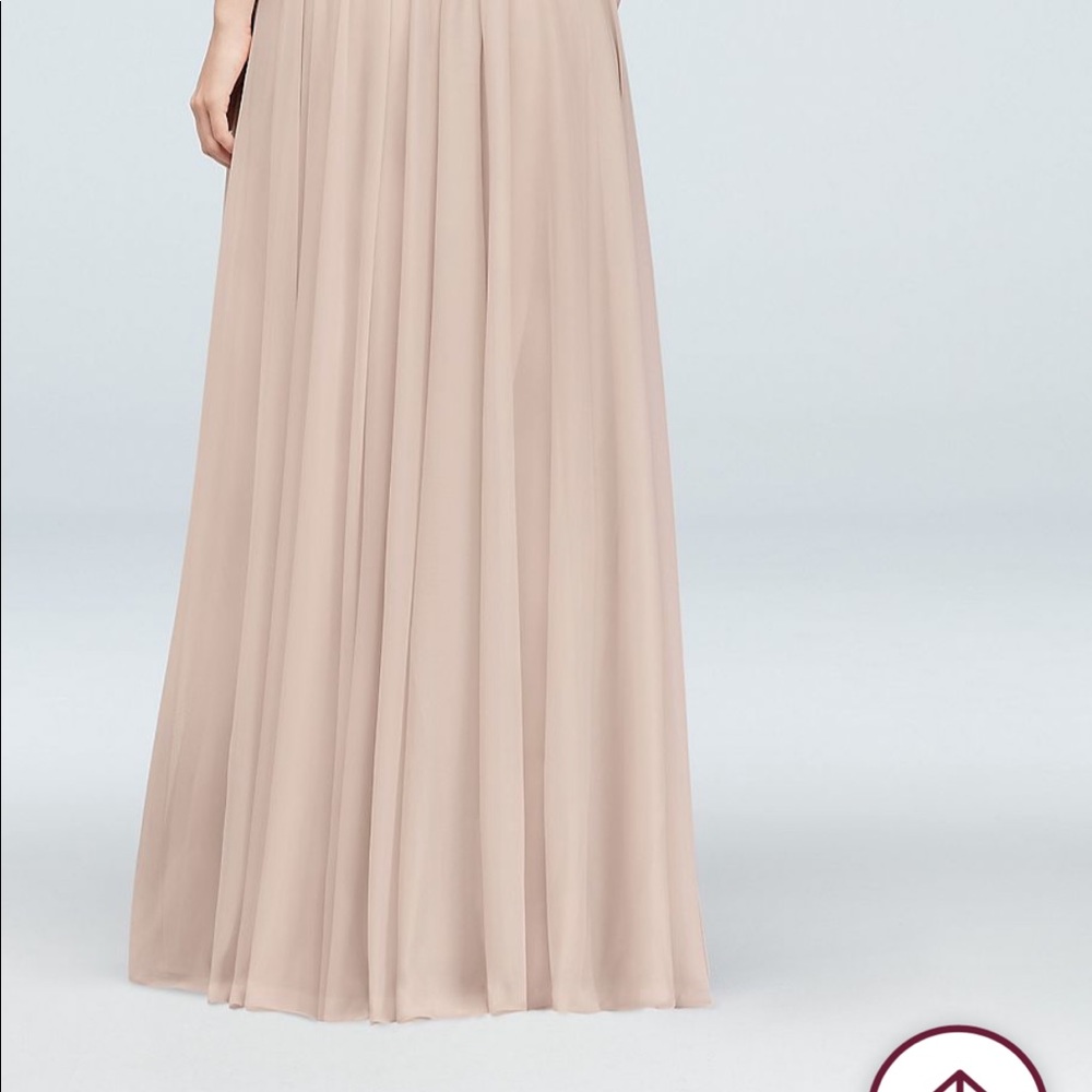 Formal Dress - Picture 4 of 15